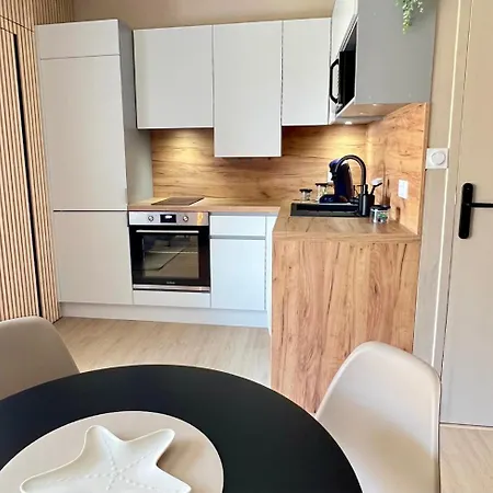 Valmar, Accès 150m *